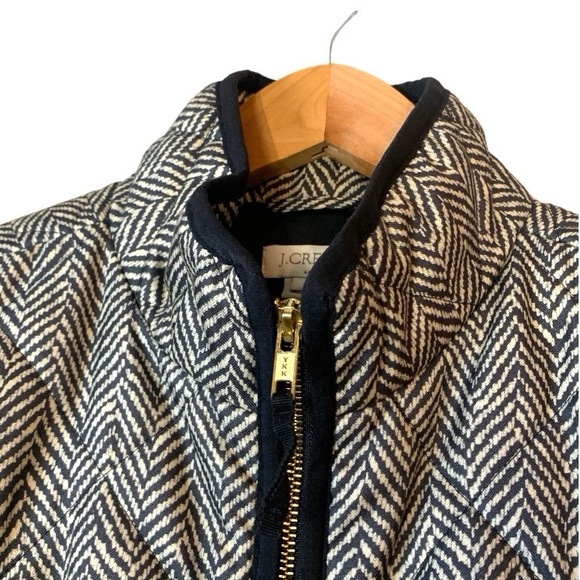 J. Crew Steely Grey Printed Quilted Puffer Vest Size M EUC - Picture 4 of 11